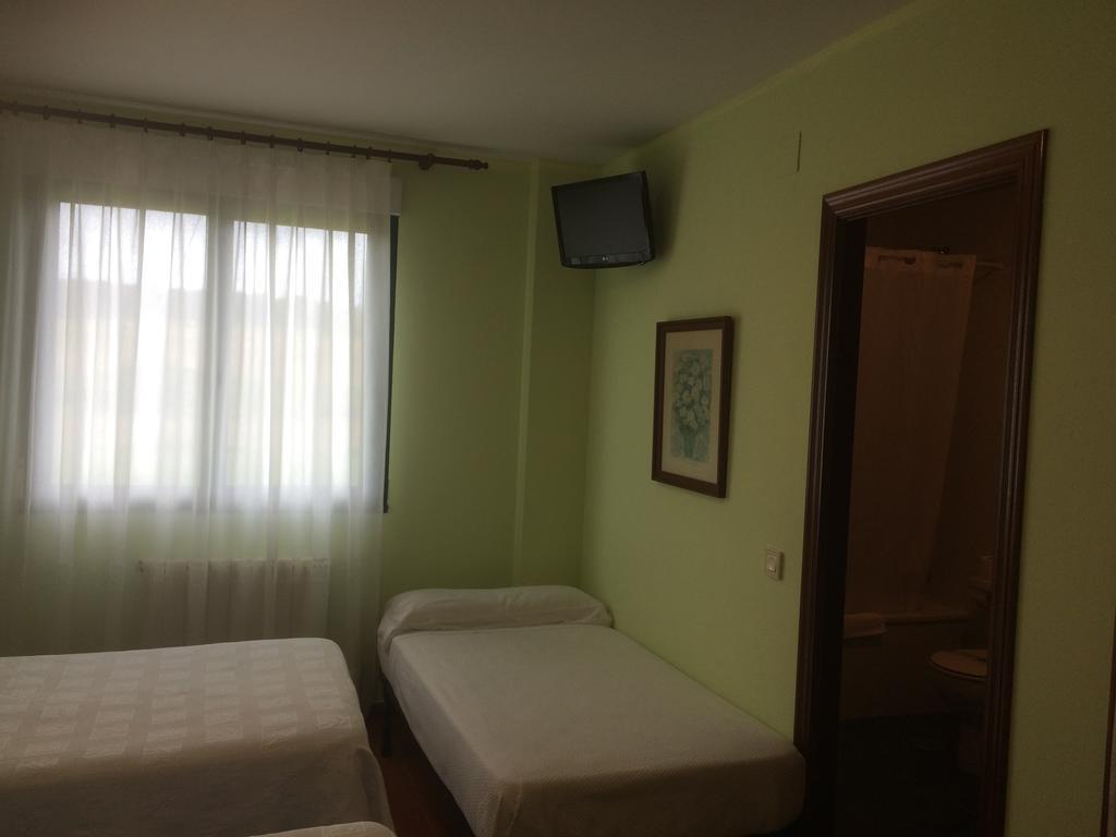 Hotel Brisamar Bañugues Eksteriør billede