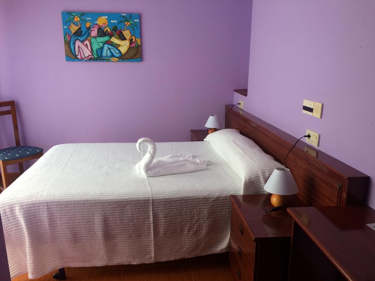 Hotel Brisamar Bañugues Eksteriør billede